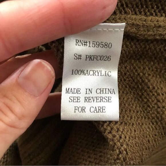 NWOT Pink Lily Boho Fringe Drop Shoulder Color block Sweater Size Medium - Picture 10 of 10